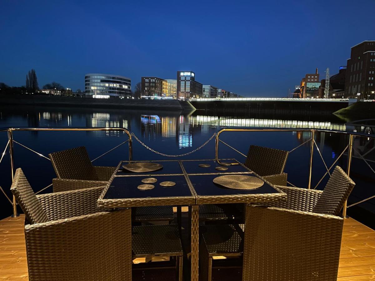 Hausboot Lore Duisburg